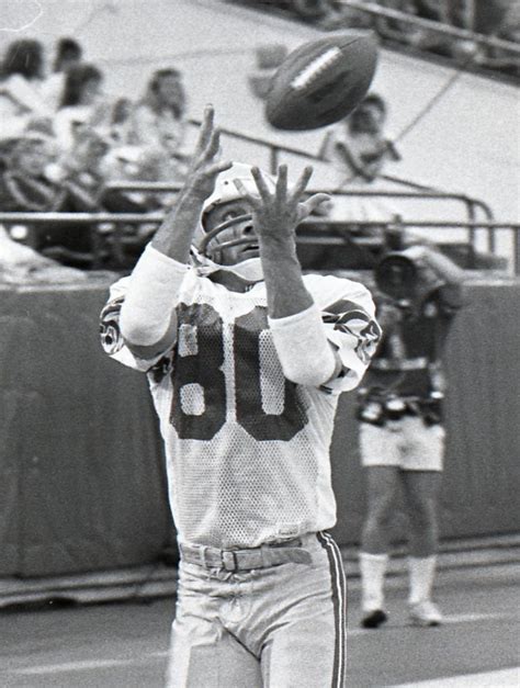 How the 1987 NFL strike divided Seahawks icons Kenny Easley and Steve Largent | The Seattle Times