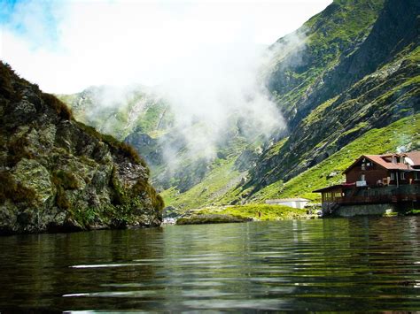 Balea Lake | Lake, Natural landmarks, Places to go