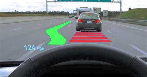 Study suggests that HUD tech may actually reduce driving safety