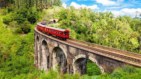 Sri Lanka's most beautiful train journey - BBC Travel