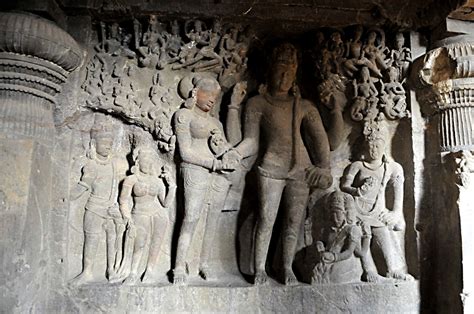 Top Reasons to Visit Ajanta & Ellora Caves in Maharashtra