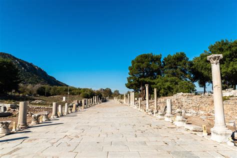 The Best Destination for Ancient History Lovers – Ephesus, Turkey