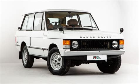 1972 Range Rover Series 1: A car for all reasons | OPUMO Magazine