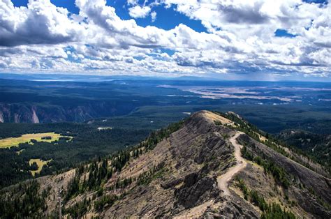 Wyoming Hiking Trails: 9 Great Options, From Easy to Hard