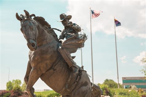 Exhibits - ProRodeo Hall of Fame and Museum of the American Cowboy