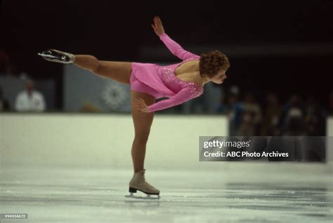 Elizabeth Manley in the Ladies' figure skating competition at the... News Photo - Getty Images