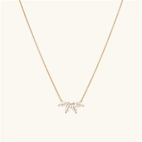 17 Jewelry Gifts From Mejuri That Are Perfect