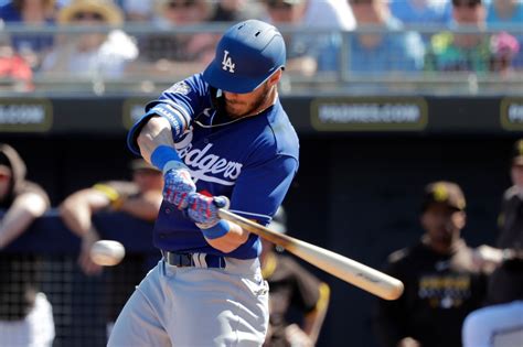 Cody Bellinger hits first home run of spring as Dodgers tie ...