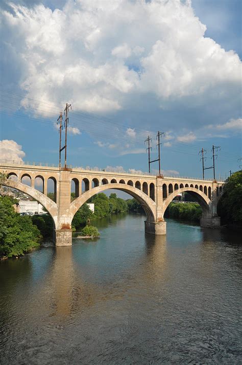 Schuylkill River And Manayunk Bridge Photograph by Bill Cannon