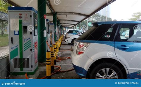 Shenzhen, China: Electric Vehicle Charging Station and Charging ...