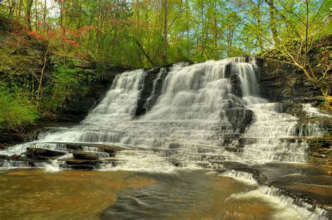 14 of the Best Waterfalls in Alabama to Unleash the Wanderlust in You - Flavorverse