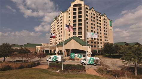 10 Best Hotels Near DFW Airport: Dallas Fort Worth Airport Hotels