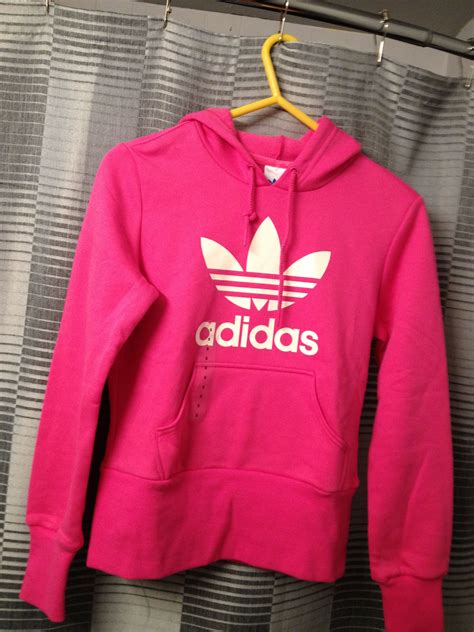 Finally got my pink Adidas hoodie! =) | Adidas hoodie, Pink adidas ...