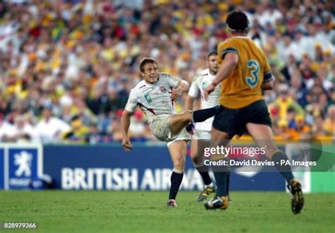 71 Jonny Wilkinson Drop Goal 2003 Stock Photos, High-Res Pictures, and ...