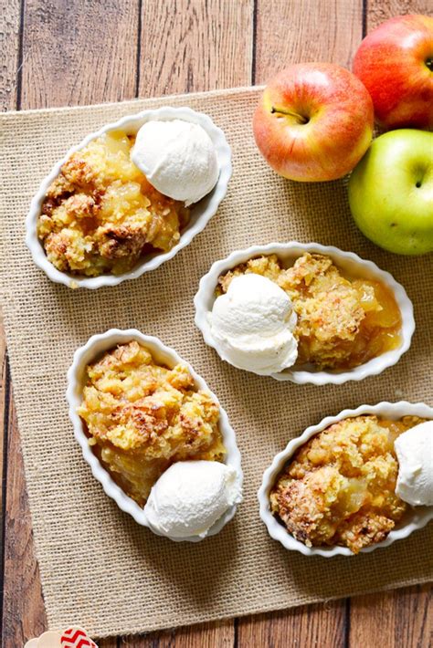 Quick & Easy Apple Cobbler Recipe | 5 Ingredient Dessert