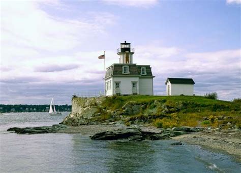 Narragansett Bay | bay, Rhode Island, United States | Britannica.com