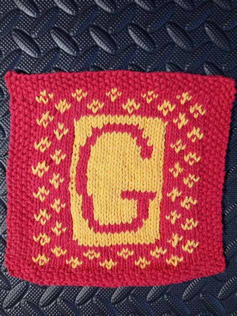 Gryffindor Inspired Knitting Pattern - Etsy