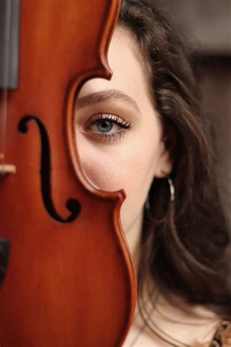 #seniorpics #violin #violinist #photpgraphy #violinphotography | Ideias ...