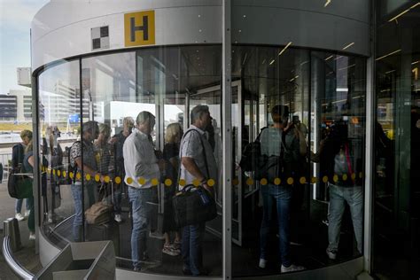 Worst airports in Europe to travel to as Heathrow chaos continues