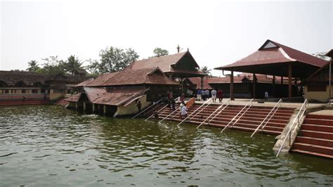 Ambalappuzha Sree Krishna Temple - the popular Lord Krishna Temple in Alappuzha | Kerala Tourism