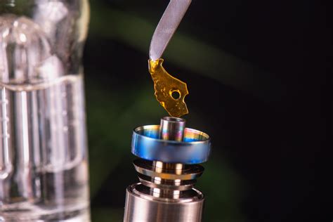 How To Dab Cannabis: The Total Beginner's Guide to Dabbing - Dabbing Pro