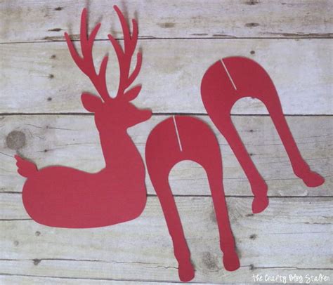 Make a 3D Reindeer decoration to add to your holiday decor. This standing deer is super cute and ...