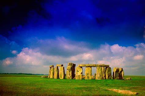 Stonehenge, Salisbury Plain, England | Salisbury plain, Stonehenge, England