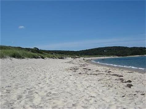 Guide to West Tisbury Beaches in Martha's Vineyard, MA ...