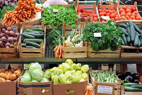 Fruits et légumes bio. Ils sont plus chers dans les supermarchés