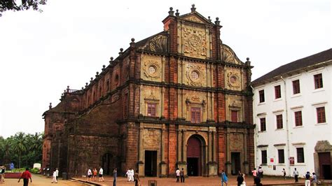 Basilica-of-Bom-Jesus-in-Old-Goa