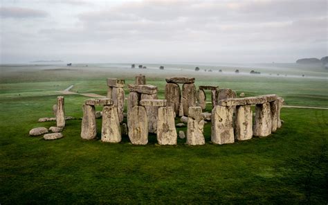 Mystery of who moved huge ‘bluestones’ to Stonehenge could be solved