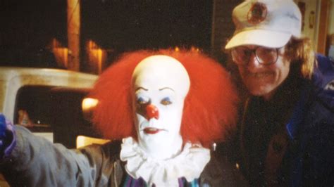 Tim Curry Pennywise Behind The Scenes