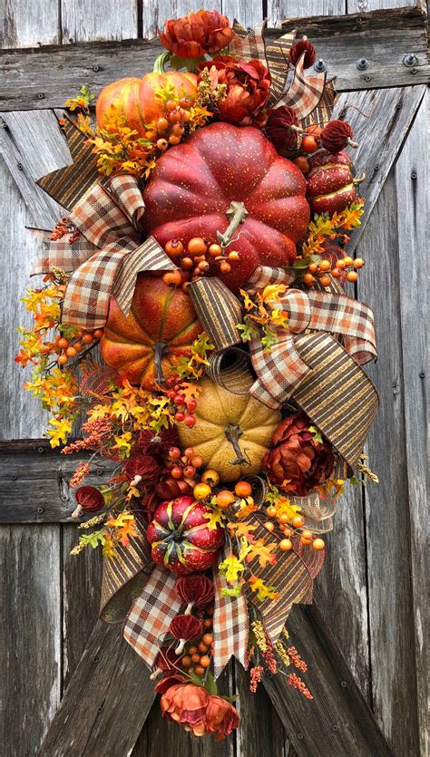 How To Video, How To Wreath, Wreath Tutorial, Autumn Wreath, Autumn Swag, Fall Wreath, Fall Swag