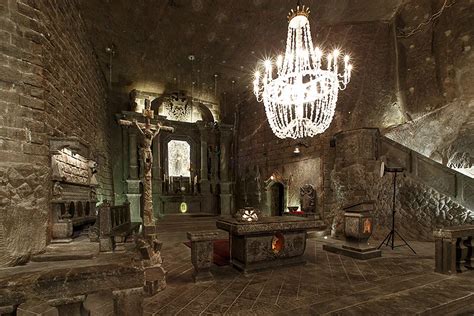 The story of Poland's majestic 'underground salt cathedral'