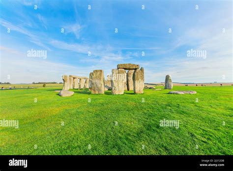 Stonehenge, Wiltshire, England, UK Stock Photo - Alamy