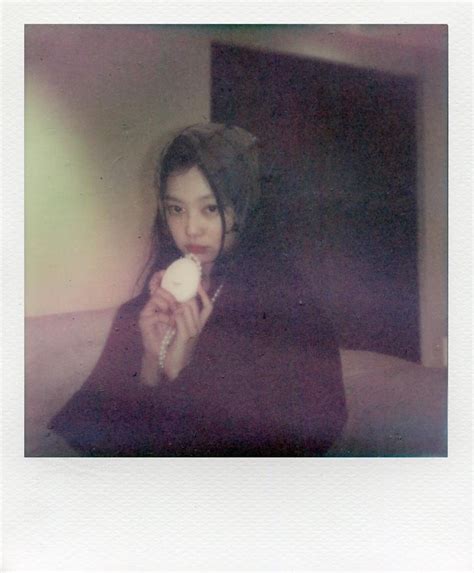 231106 - JENNIE Instagram Update | kpopping