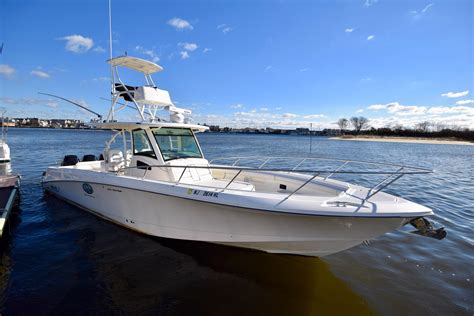 Boston Whaler 2014 370 Outrage 37 Yacht for Sale in US