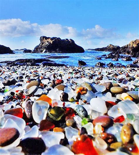 Stunning Colorful Glass ‘Pebble’ Beach at Ussuri Bay – Design Swan