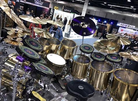 Danny Carey’s Kit at NAMM 2019 : r/drums