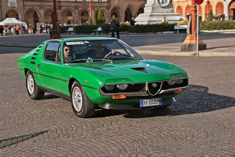 Which Classic Italian Cars Are Worth Investing In?