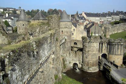 Fougères Travel Guide - France - Eupedia