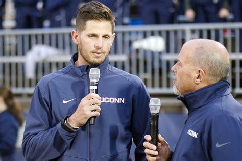 Dan Orlovsky lands analyst role on ESPN’s NFL Live - The UConn Blog