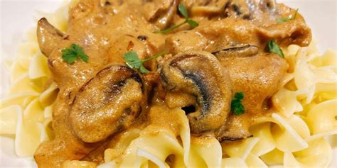 Creamy Chicken and Mushroom Stroganoff Recipe