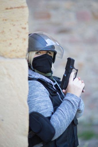 TOM Clancys Rainbow Six Siege IQ | Wiki | Cosplay Amino