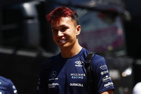 Williams retiene a Alexander Albon para la Fórmula 1 2023