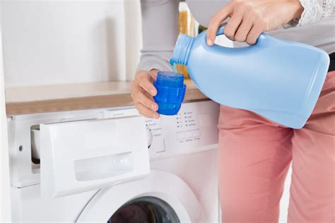 Where do you put detergent in a washing machine | Persil