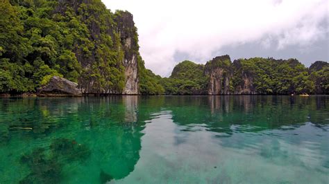 Touring the Islands of El Nido, Palawan with Binibini Travels - Travelationship