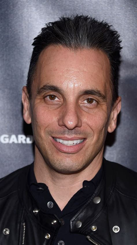 Comedian Sebastian Maniscalco to perform at Rochester's Blue Cross Arena