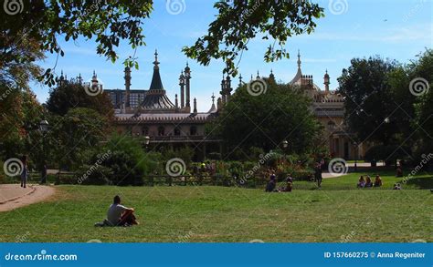 The Royal Pavilion Gardens in Brighton, England Editorial Image - Image of 19th, destination ...