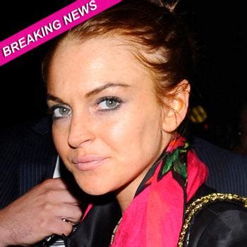 Lindsay Lohan In Car Accident, Taken To The Hospital